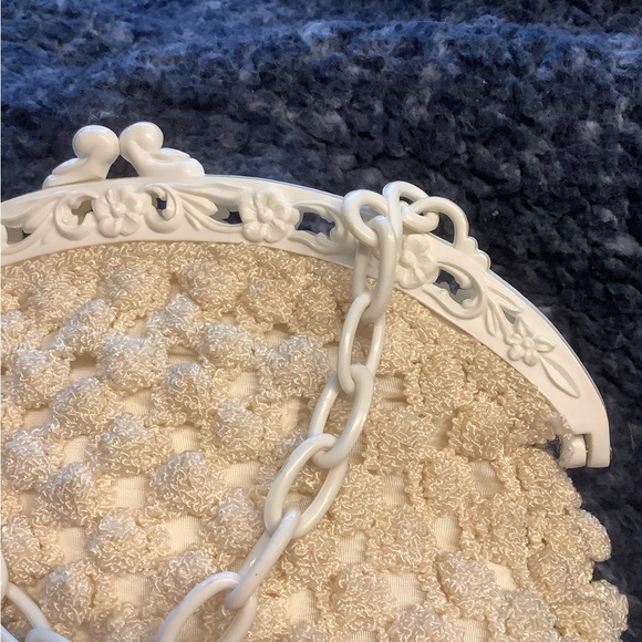 Vintage ivory purse - Picture 4 of 4
